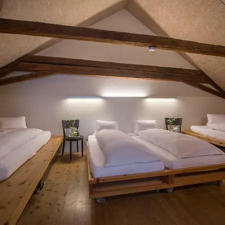 Semesterbostad Chasa Staila Vna