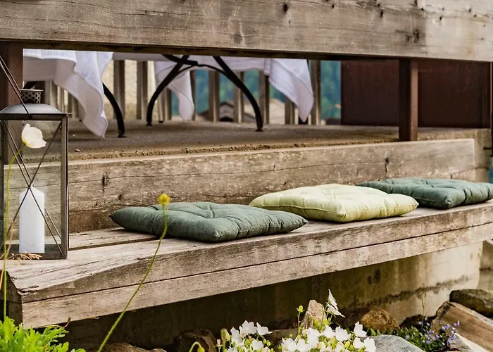 Chasa Staila Ferienhaus *